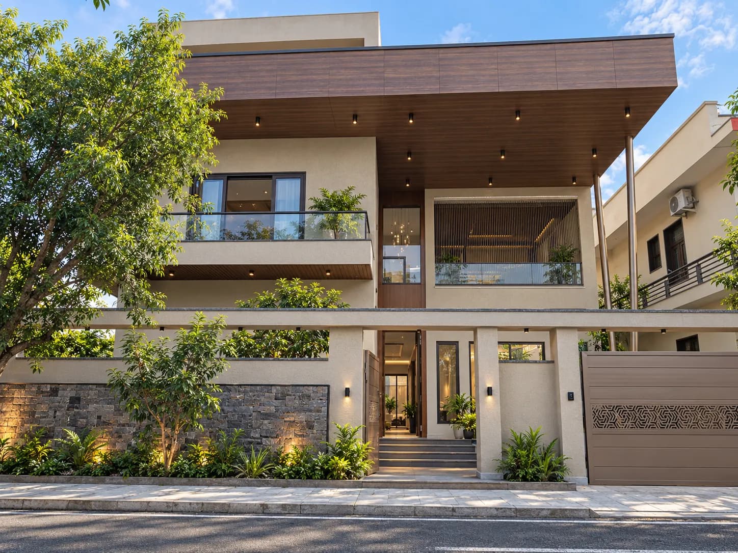 Cantilever House — image 1